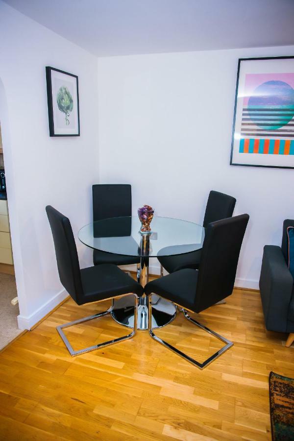 Superior 2 Bedroom * Londra